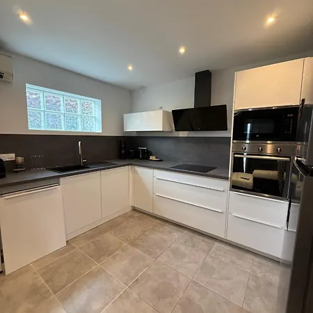 Leovi Superbe 3 Pieces - 7 Personnes, A 100m La Faviere 博尔马斯·莱斯·米默萨斯